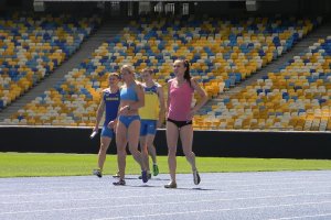 Украинские легкоатлеты вернулись на НСК "Олимпийский"