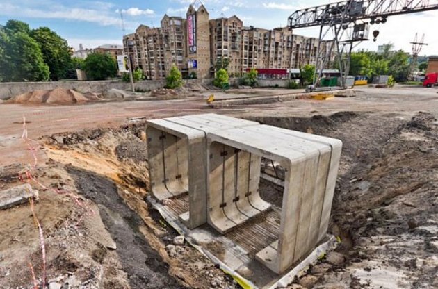 Киев рассчитывает получить кредит на строительство метро на Троещину уже в августе