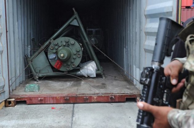 Панама пред'явила звинувачення екіпажу північнокорейського судна, затриманого з вантажем озброєння