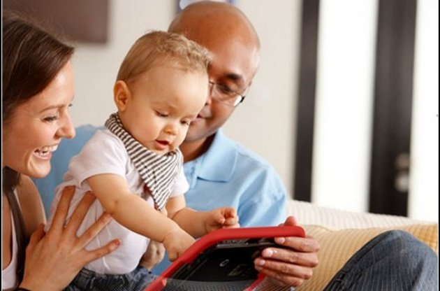 Планшеты назвали причиной маленького словарного запаса