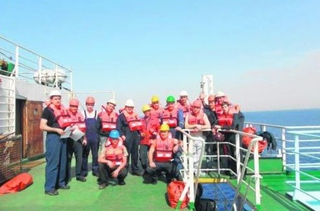 Полонені українські моряки у Лівії обмірковували план втечі: варіантів немає