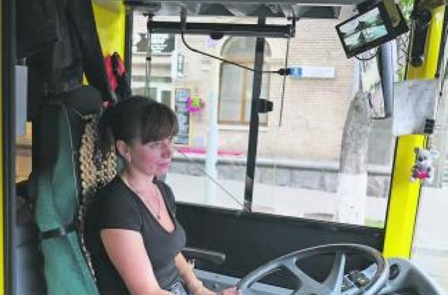 У Києві громадський транспорт оснащують камерами стеження