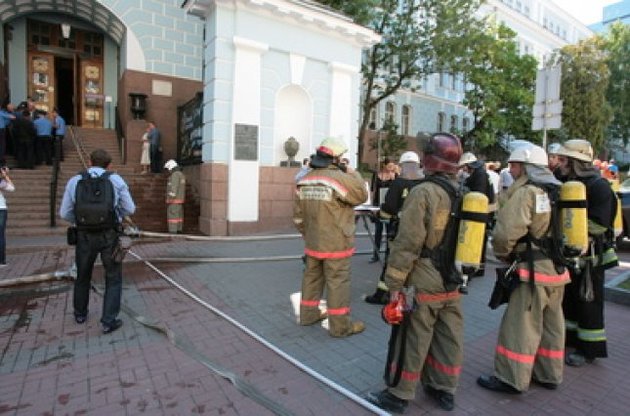 В центре Киева произошел пожар в Национальном природоведческом музее