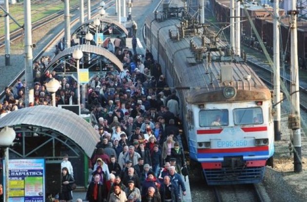 "Укрзалізниця" намерена отменить вечерние электрички из Киева