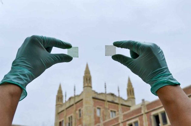 Образцы прозрачных фотоэлементов разного цвета