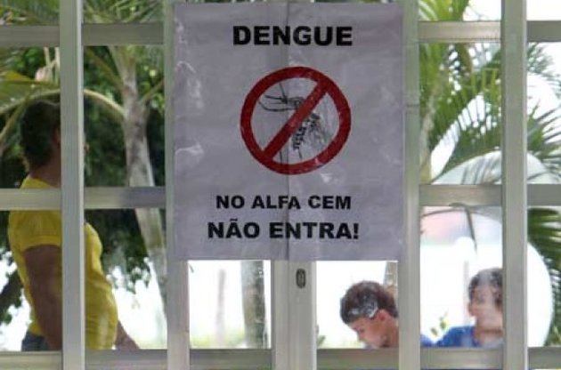 Денге є інфекцією, що передається комарами і поширена у тропічних та субтропічних районах у всьому світі