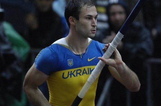 Владислав Ревенко посів третє місце на легкоатлетичному турнірі "Стрибки на Майдані"