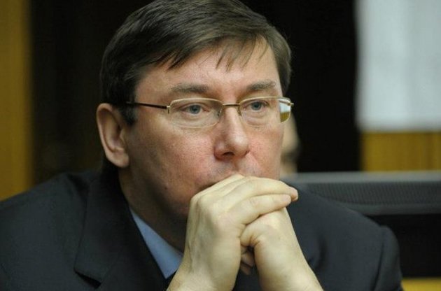 Луценко предложил оппозиции свою помощь в определении единого кандидата в президенты