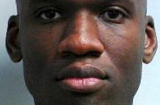 Аарон Алексіс