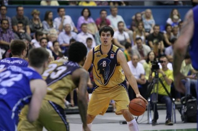 Артур Дроздов поведет за собой команду и в новом сезоне