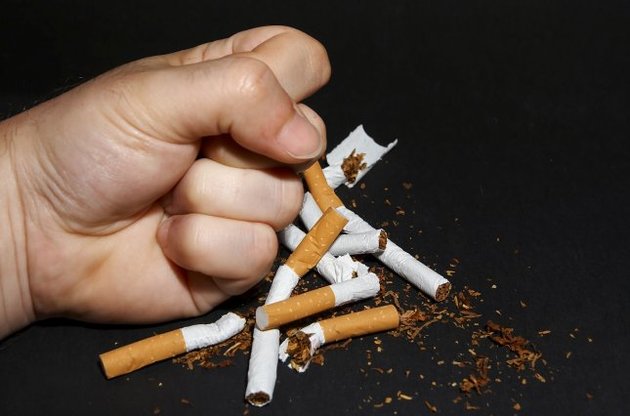 За останні шість років 2 мільйони українців кинули палити
