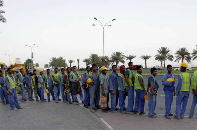 Трудові мігранти переказують на батьківщину понад 500 млрд доларів