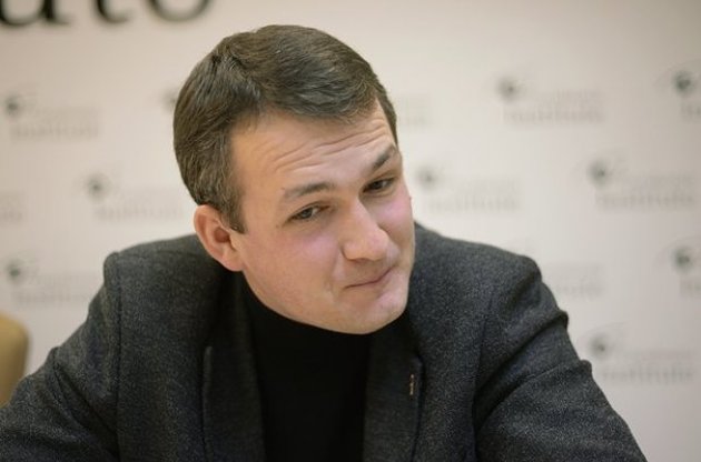 Після реєстрації у ЦВК свободівця Левченка викликали на допит