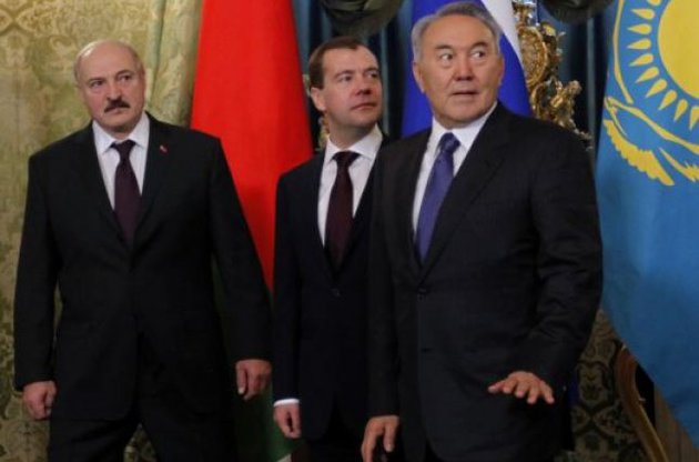 Лукашенко запросив Україну до Митного союзу