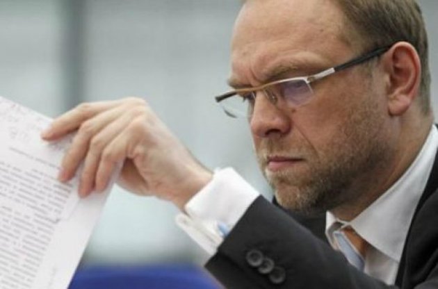 Защита Тимошенко считает, что закон Мищенко не отвечает условиям ЕС