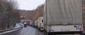 На границе Украины с Россией образовались очереди фур из-за новых правил Таможенного союза