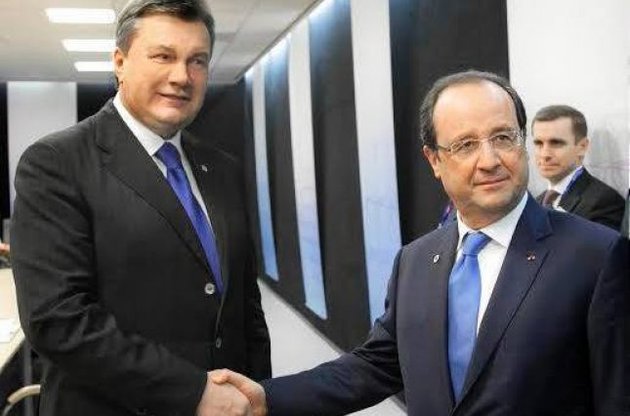Янукович пригласил президента Франции Франсуа Олланда в Чернобыль
