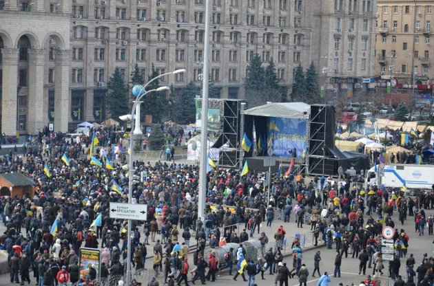 В воскресенье оппозиция на Майдане соберет Народное вече