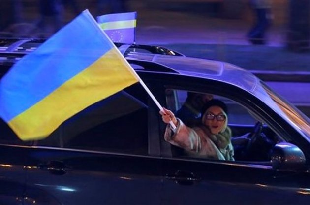 Колона автомобілістів рушила на Євромайдан