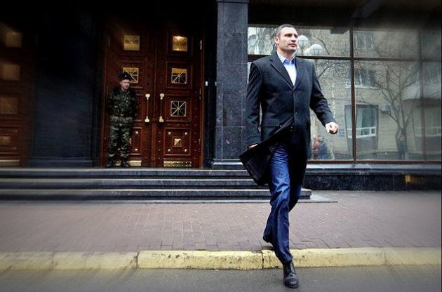 Не знайшовши на Банковій Януковича, Кличко відмовився розмовляти з Клюєвим