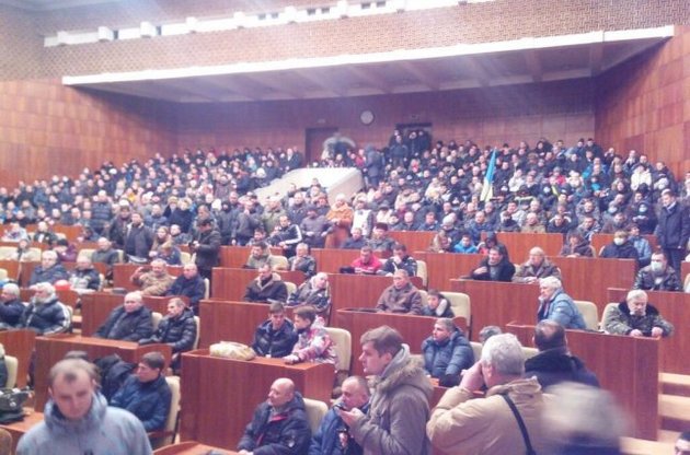 Зал заседаний Полтавского ОГА