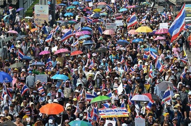 В Таиланде застрелили одного из лидеров протеста