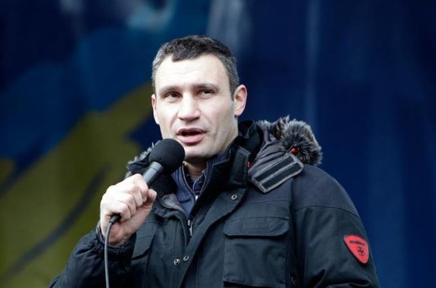 Кличко заявил, что отставки Азарова недостаточно