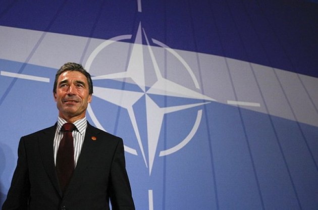 НАТО подвергло критике Россию в связи с событиями в Украине