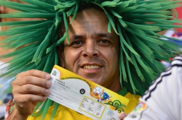 Найбільше охочих потрапити на ЧС з Бразилії