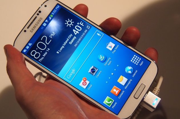 Samsung представить свій флагманський смартфон у кінці лютого