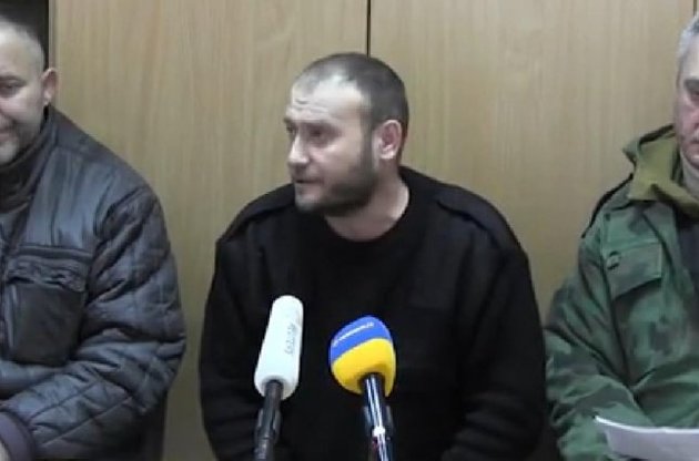 &quot;Правый сектор&quot; и &quot;афганцы&quot; требуют участия в переговорах власти и оппозиции