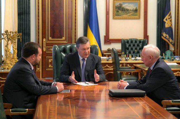 Янукович наделил Арбузова полномочиями полноценного премьера