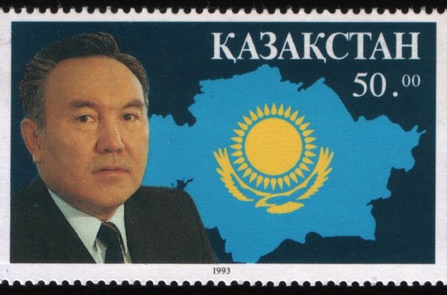 Назарбаев предложил переименовать Казахстан в "Казах ели"
