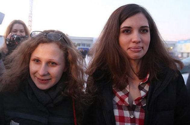 Участницы Pussy Riot задержаны в Сочи из-за кражи в отеле