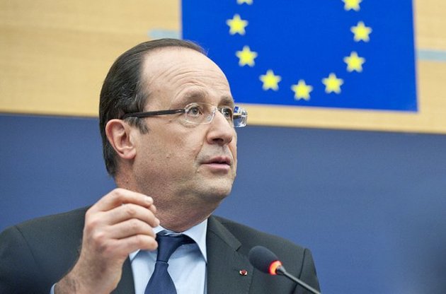 Президент Франции выступил за введение санкций в отношении ответственных за ситуацию в Украине