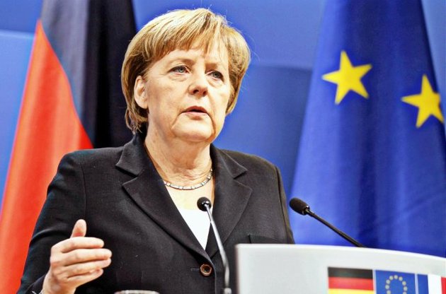 Меркель: Евросоюз должен подумать о санкциях к виновным в кровопролитии в Украине