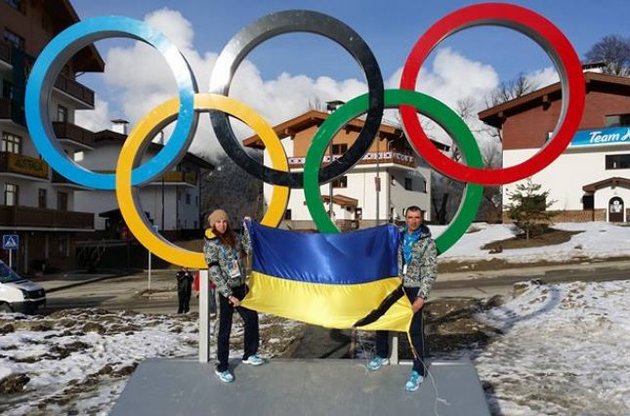 Украинская спортсменка и ее тренер покинули Олимпиаду, протестуя против "бандитских действий" Януковича