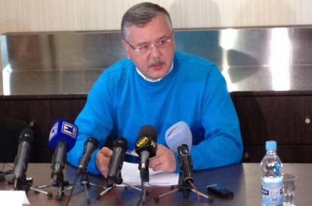 Гриценко: На ситуацию на Донбассе влияют три ключевых игрока. Путин действует, Тимошенко и Ахметов - нет
