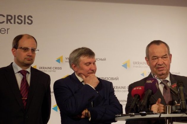 Юристы: Платить "Газпрому" "на авось" не стоит