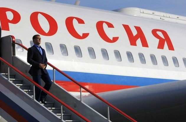 МИД: Посещение Медведевым Крыма в день выборов - дерзость и сознательная провокация