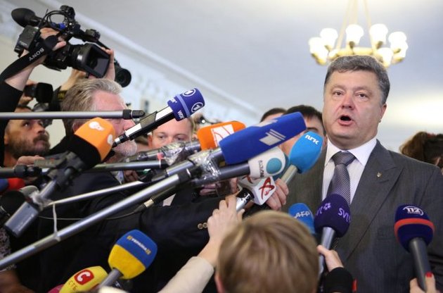 Порошенко пообещал безотлагательно заняться возвратом Крыма Украине