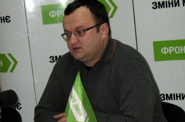Экзит-пол дает победу на выборах мэра Черновцов Каспруку из "Батьківщини"