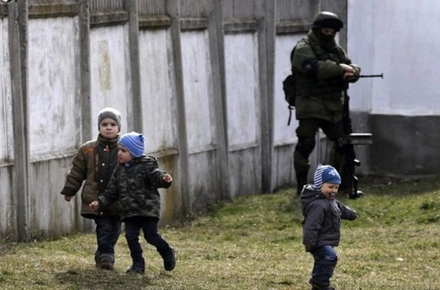 Украинцы не смогут усыновлять крымских детей