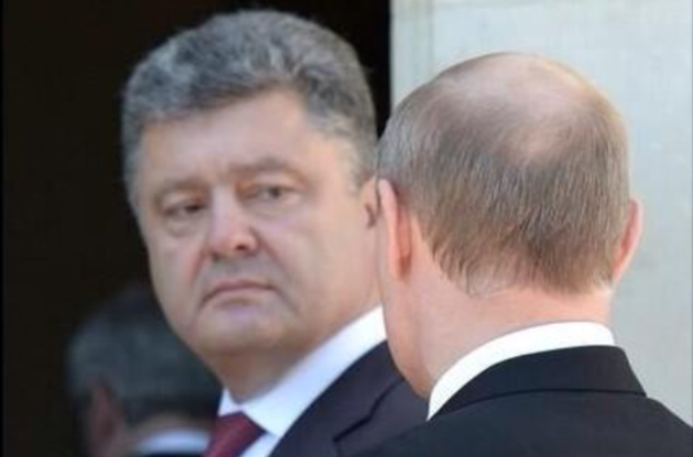 Путин заявил, что "Правый сектор" в Украине расстреливает солдат, и посоветовал Порошенко прекратить АТО