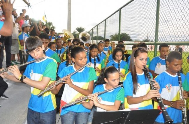 Пока болельщики могут наблюдать за футболистами с трибун лишь во время тренировок