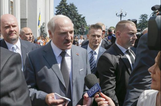 Лукашенко задоволений, що з ним у Європі знову почали вітатися