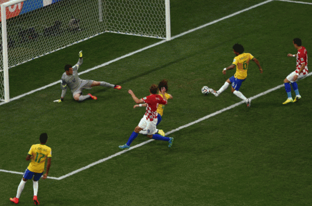 Бразилия впервые забила в свои ворота, Хорватия потерпела самое крупное поражение на ЧМ