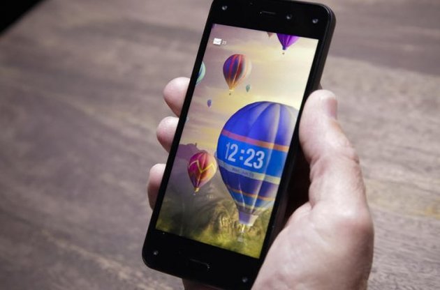 Amazon представил смартфон с 3D-экраном