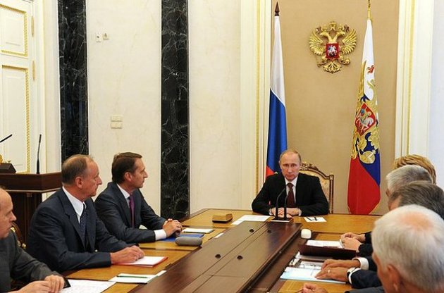 Путін провів нараду Радбезу РФ щодо ситуації на сході України