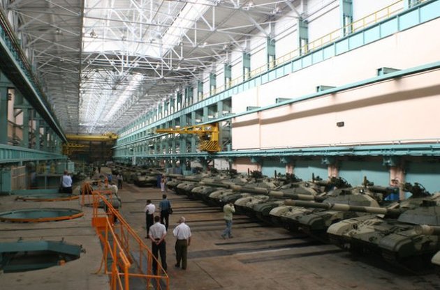 Директора київського бронетанкового заводу заарештовано за розкрадання держкоштів